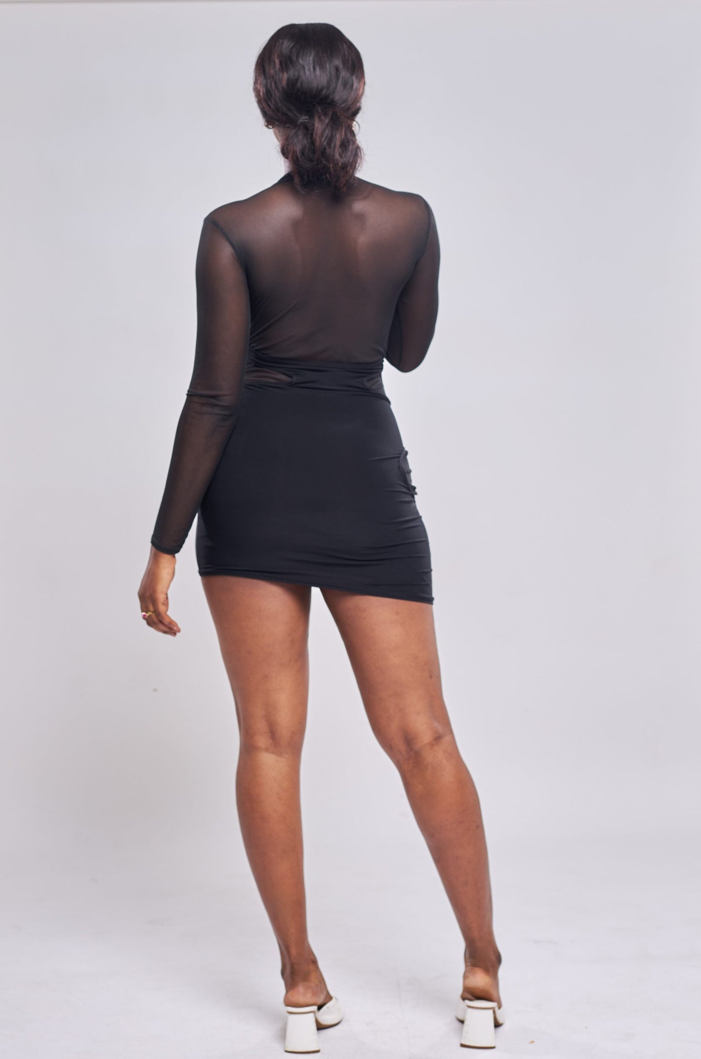 PLT - Robe moulante en mesh superposé - Noir back view