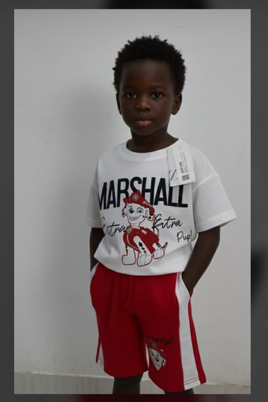 Ensemble rouge blanc enfant