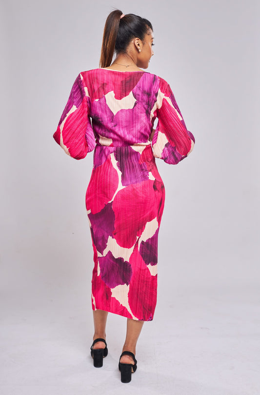 Boohoo - Robe mi-longue fleurie à manches bouffantes back view