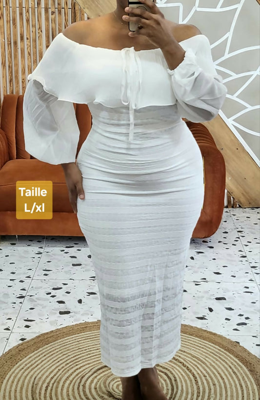 Robe Longue Blanche Transparente à Volants et Manches Bouffantes