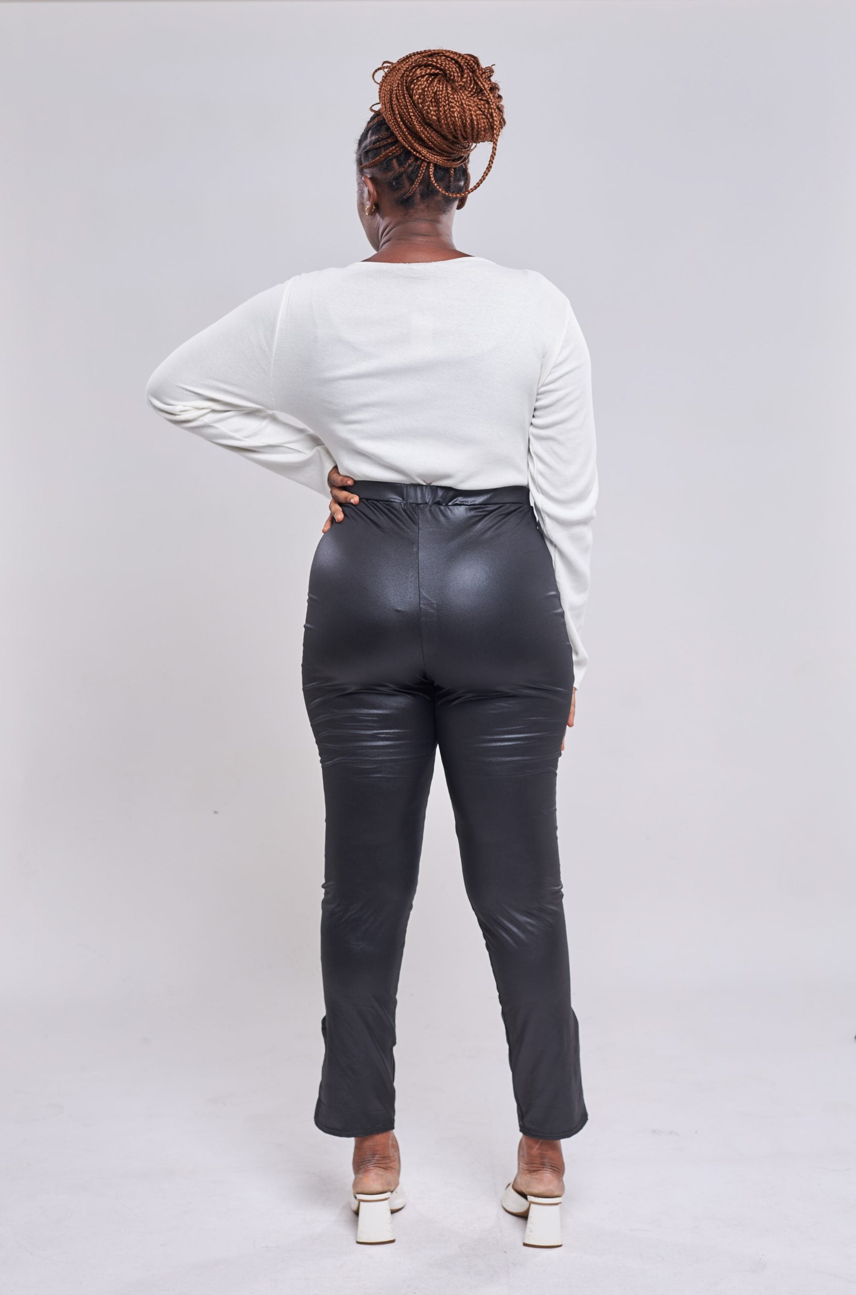 SHEIN - Pantalon moulant fendu en cuir - NOIR back view