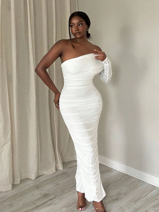 SHEIN - Robe ajustée à épaules dénudées, froncée, en maille