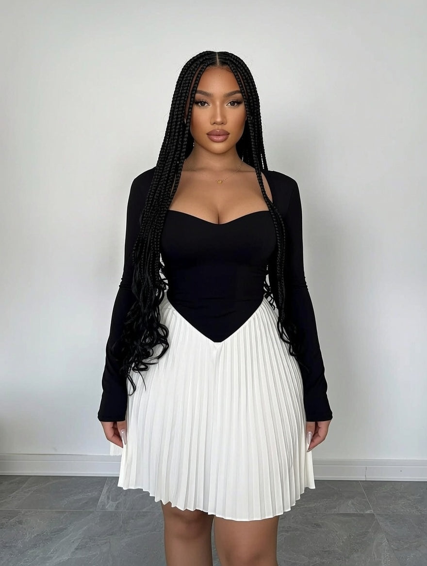 SHEIN - Robe courte élégante à manches longues avec col cygne