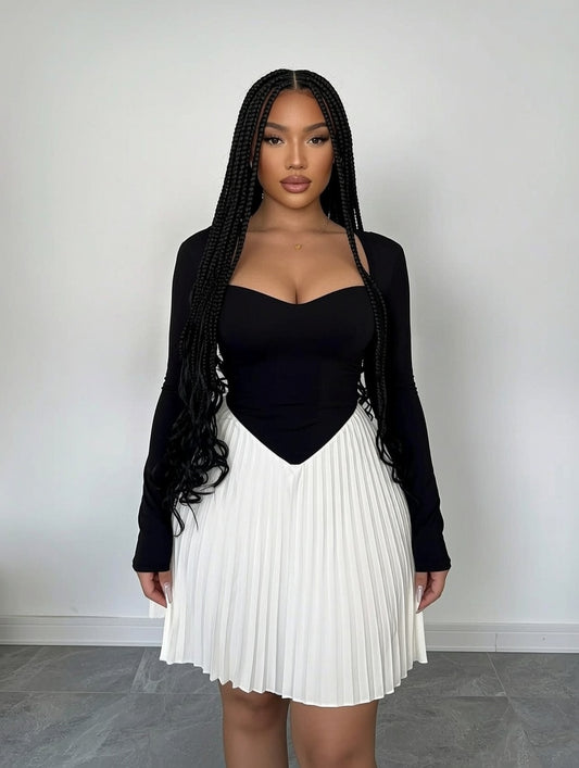 SHEIN - Robe courte élégante à manches longues avec col cygne