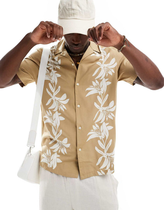 Chemise hawaïenne beige à fleurs – Style summer