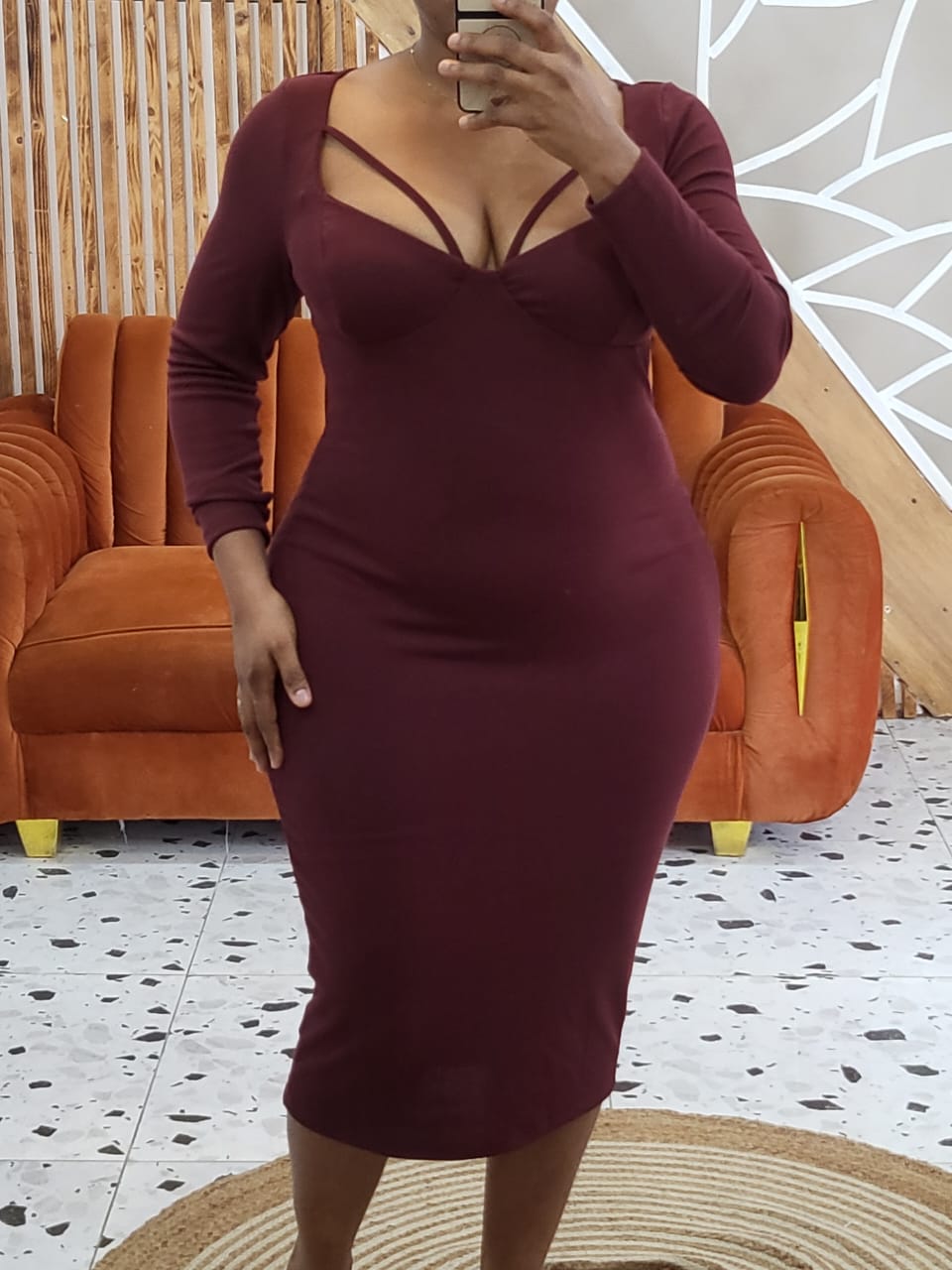 SHEIN - Robe longue midi à manches longues en velours rouge côtelé